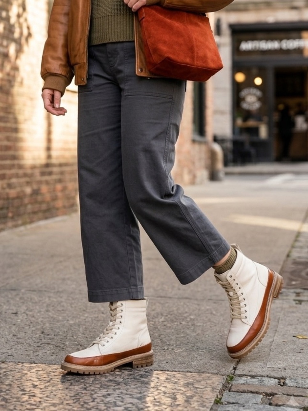 Oasis Society Ivory & Brown Two-Tone Leather Combat Lug Sole Boots Size 8.5